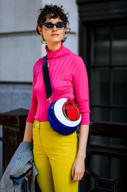 blue, chloe hill, earrings, graphic bag, grey jacket, leather bag, multicolor bag, necklace, pink sweater, printed bag, red, sunglasses, trousers, white, yellow pants, fashion week, frenchystyle, FW, jonathan paciullo, street style, LFW, LONDON, SPRING SUMMER 2019, SS 19, vertical, detail, atmosphere details