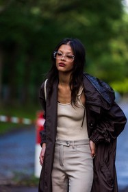 bag, beige bag, beige pants, beige top, brown raincoat, courreges bag, glasses, Jade Rabarivelo, long raincoat, pants, raincoat, ribbed top, round bag, transparent glasses, street style, jonathan paciullo, FW, frenchystyle, fashion week, PFW, PARIS, SPRING SUMMER 2022, SS 22, vertical, atmosphere details