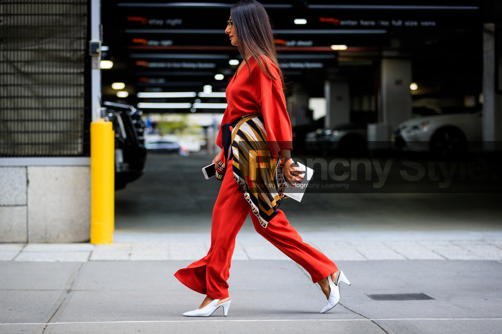 atmosphere details, fashion week, frenchystyle, full length, FW, high heels, horizontal, jonathan paciullo, leather shoes, multicolor shirt, nausheen shah, NEW YORK, NYFW, printed shirt, red jumpsuit, SPRING SUMMER 2018, SS 18, street style, sunglasses, tied up shirt, trousers, white shoes