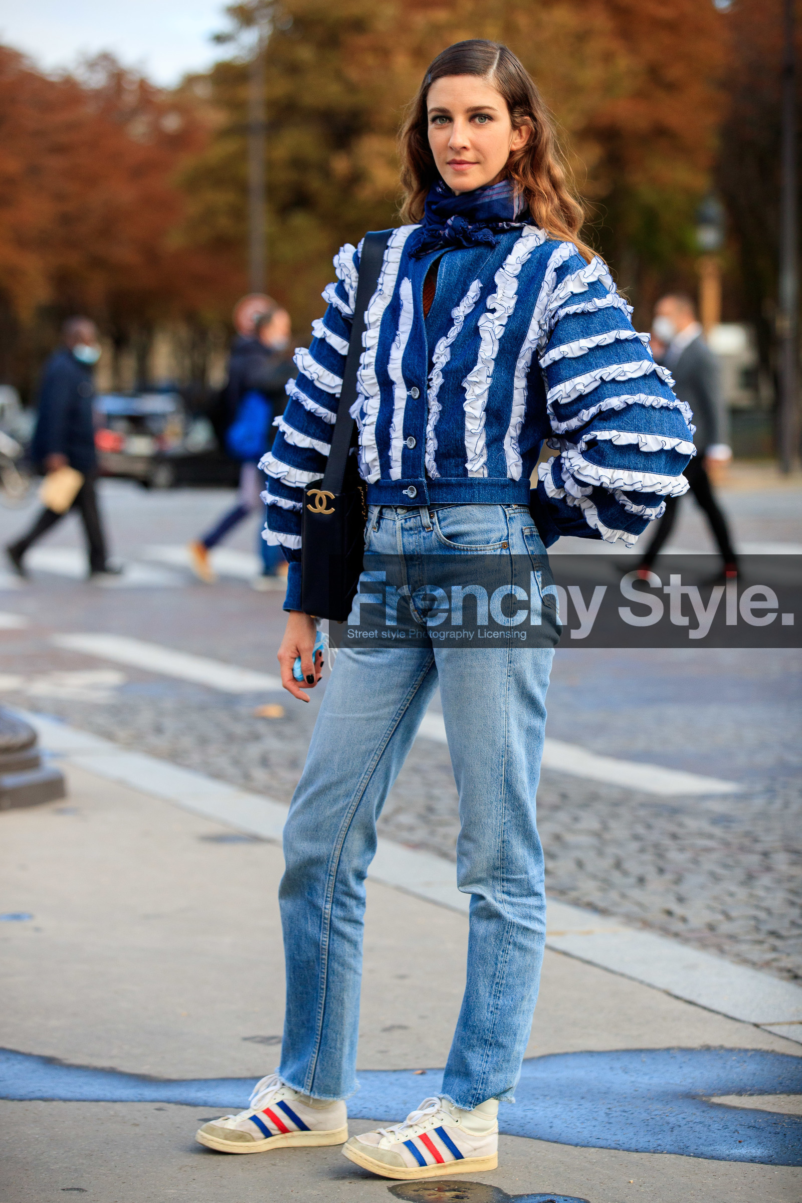 chris hermann, denim, denim jacket, light blue jeans, blue jeans, ruffle jacket, striped jacket, button jacket, white jacket, blue scarf, make up, make up details, chanel jacket, adidas americana sneakers, PARIS, PFW, fashion week, frenchystyle, FW, jonathan paciullo, street style, SPRING SUMMER 2021, SS 21, vertical, full length, model