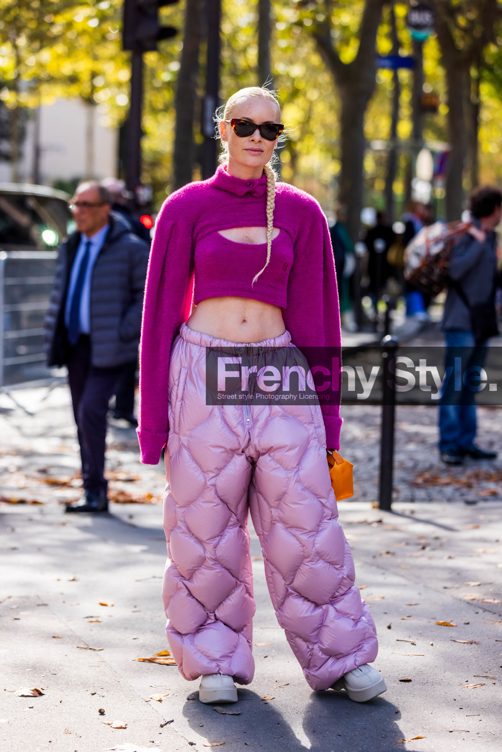bag, boots, braid, cateye sunglasses, chunky boots, cropped knitwear, fuschia knitwear, knitwear, orange bag, oversize pants, pants, pink pants, quilted pants, sunglasses, Thora Valdimars, fashion week, frenchystyle, FW, jonathan paciullo, street style, PFW, PARIS, SPRING SUMMER 2022, SS 22, vertical, full length