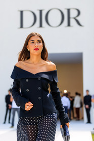 black bag, black jacket, black skirt, blazer, christian dior, earrings, graphic skirt, leather bag, off the shoulder, polka dot, printed skirt, red lips, fashion week, frenchystyle, FW, jonathan paciullo, street style, PFW, PARIS, vertical, detail, atmosphere details, AUTUMN WINTER 2018-2019, FALL WINTER 2018-2019, FW 18-19, patricia manfield