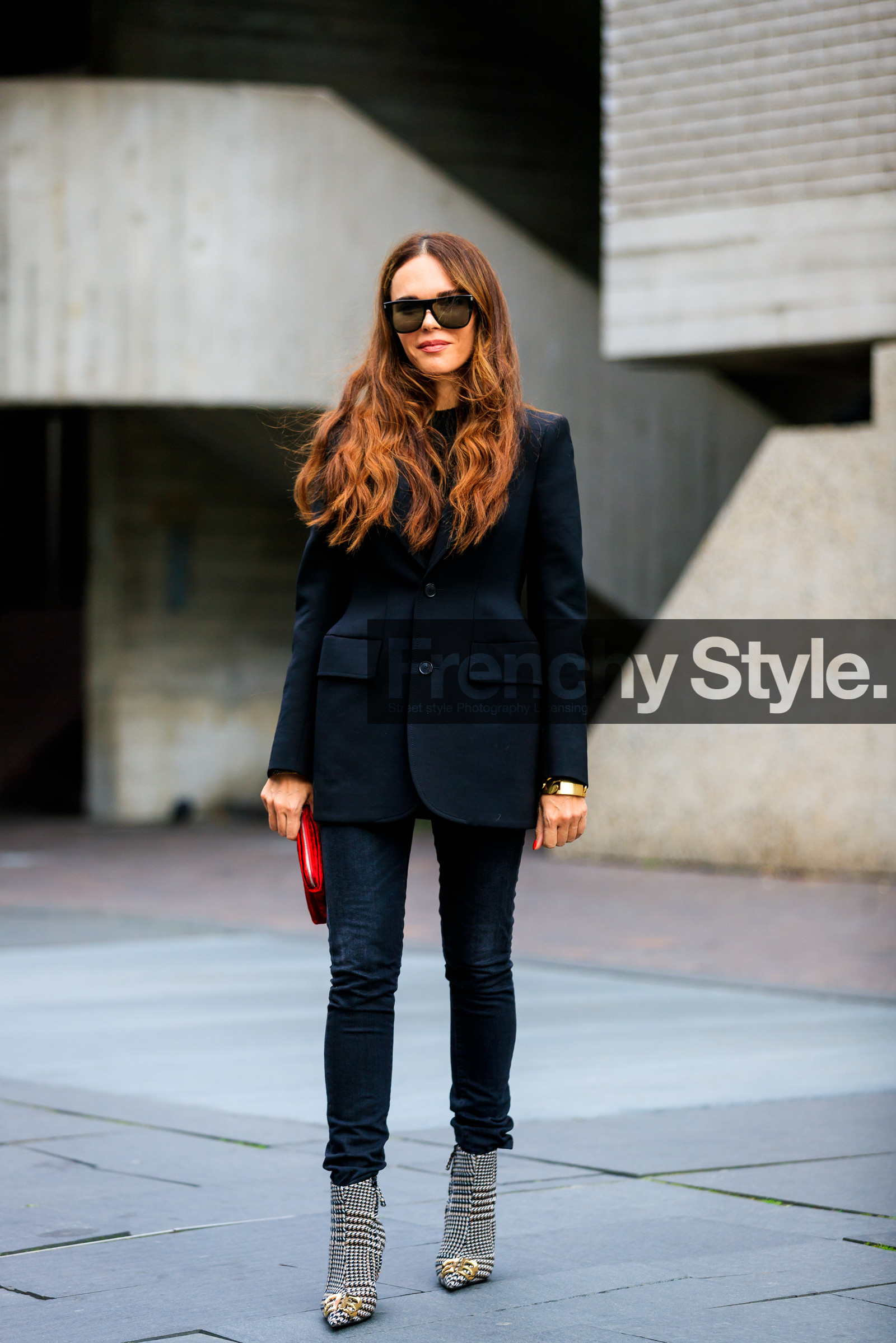 balenciaga, black and white shoes, black denim, black jacket, blazer, denim pants, evangelie smyrniotaki, golden details, high heels, houndstooth pattern, jeans, leather bag, leather shoes, long hair, red bag, sunglasses, trousers, fashion week, frenchystyle, FW, jonathan paciullo, street style, LFW, LONDON, SPRING SUMMER 2019, SS 19, vertical, full length