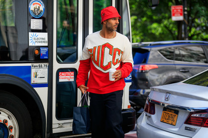black pants, bucket hat, gucci, prada, printed sweater, red hat, red sweater, rings, trousers, fashion week, frenchystyle, FW, jonathan paciullo, street style, NEW YORK, NYFW, SPRING SUMMER 2020, SS 20, horizontal, atmosphere details, detail