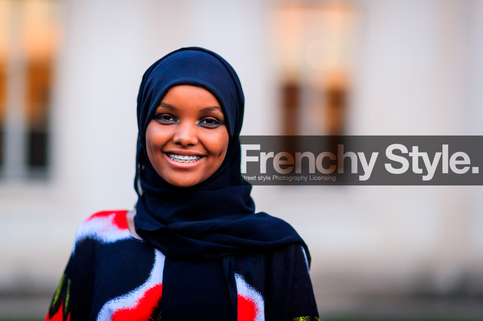 atmosphere details, AUTUMN WINTER 2017-2018, AW 17-18, black scarf, detail, eyeliner, eyeshadow, FALL WINTER 2017-2018, fashion week, frenchystyle, FW, FW 17-18, graphic dress, halima aden, handkerchief, horizontal, jonathan paciullo, long dress, MFW, MILAN, model, multicolor dress, portrait, printed dress, street style, veil