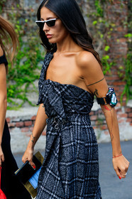 gilda ambrosio, bracelet bag, mini bag, prada bag, asymmetrical dress, grey dress, tweed dress, knot details, knoted dress, futurist shape sunglasses, white sunglasses, mid long dress, belted dress, fashion week, frenchystyle, FW, jonathan paciullo, street style, MFW, MILAN, SPRING SUMMER 2020, SS 20