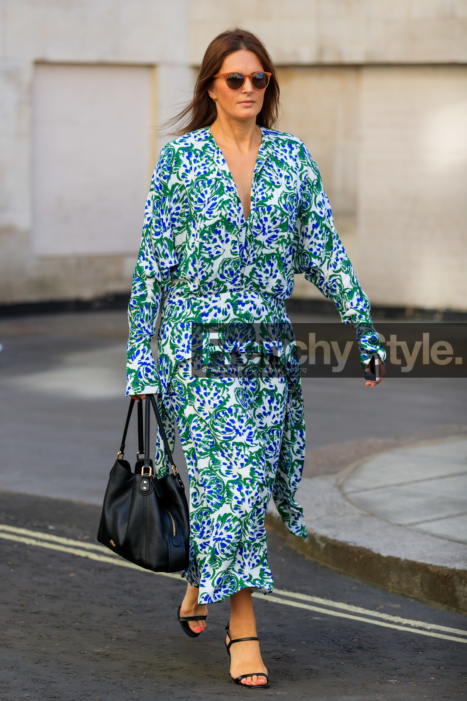 floral printed skirt, floral printed blouse, mix and match look, coach bag, black leather bag, drape blouse, low necked blouse, long sleeves blouse, long skirt, black leather sandals, fashion week, frenchystyle, FW, jonathan paciullo, street style, vertical, full length