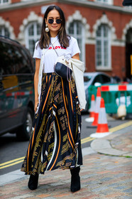 anna rosa vitiello, black and white bag, black shoes, black skirt, chanel, earrings, fashion week, frenchystyle, full length, FW, graphic skirt, high heels, jonathan paciullo, leather bag, leather shoes, LFW, LONDON, printed skirt, printed t shirt, SPRING SUMMER 2018, SS 18, street style, vertical, white t shirt