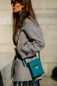 blazer, blue bag, checked, green bag, grey jacket, houndstooth pattern, leather bag, plaid, sunglasses, PARIS, PFW, street style, jonathan paciullo, FW, frenchystyle, fashion week, AUTUMN WINTER 2019-2020, AW 19-20, FALL WINTER 2019-2020, FW 19-20, vertical, atmosphere details, detail