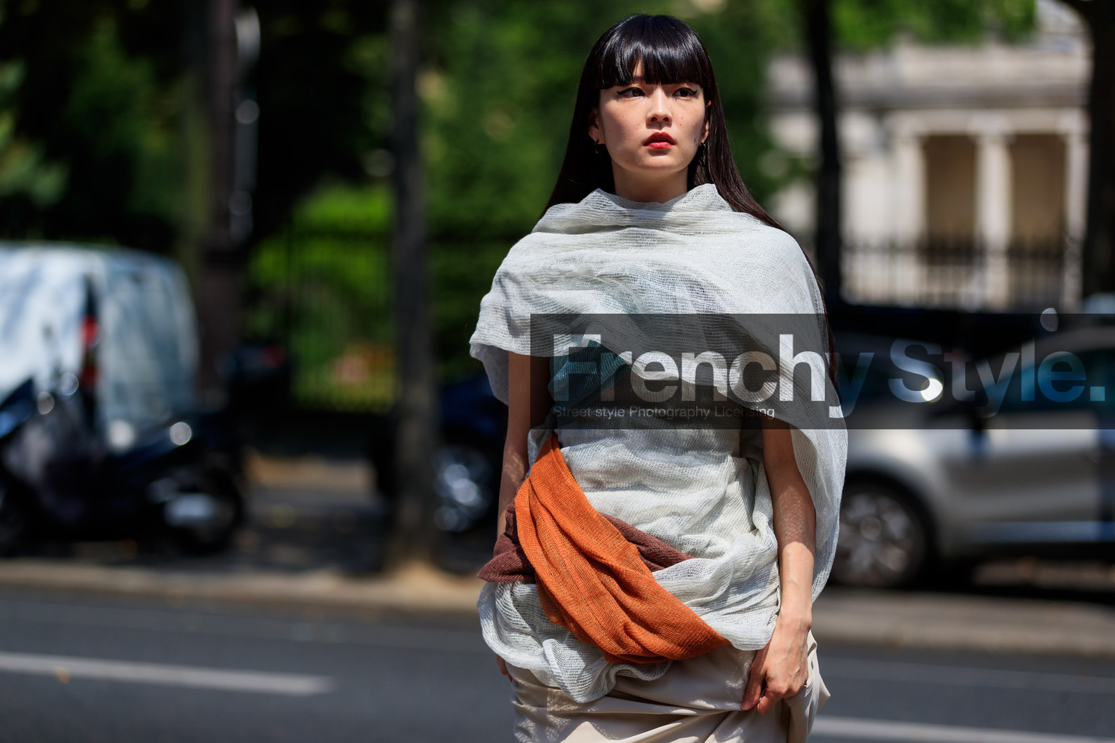atmosphere details, detail, fashion week, frenchystyle, FW, horizontal, jonathan paciullo, kozue akimoto, MENSWEAR, orange, PARIS, PFW, SPRING SUMMER 2018, SS 18, street style, turquoise, white, white dress