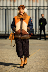 camel boots, platform boots, leather boots, furry headphones, white headphones, puffy winter jacket, leather jacket, multicolor stripe jacket, orange handbag, flowered skirt, printed skirt, black skirt, alyssa coscarelli, fashion week, frenchystyle, FW, jonathan paciullo, street style, NYFW, NEW YORK, AUTUMN WINTER 2022-2023, FALL WINTER 2022_2023, FW 22-23, vertical, full length