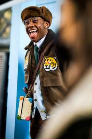 menswear, fashion week, frenchystyle, FW, jonathan paciullo, street style, PFW, PARIS, FALL WINTER 2022-2023, AUTUMN WINTER 2022-2023, FW 22-23, atmosphere details, detail, vertical