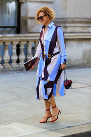 striped dress, shirt dress, light blue dress, purple dress, belted dress, bottega veneta bag, mini bag, burgundy leather bag, black leather bag, black belt, red leather sandals, multi straps sandals, high heels sandals, brown scale sunglasses, square shape glasses, long sleeves dress, fashion week, frenchystyle, FW, jonathan paciullo, street style, vertical, full length