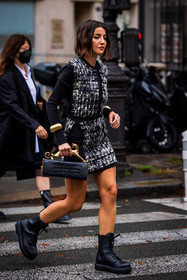 Alexandra Perreira, bag, black bag, black boots, black cardigan, black skirt, boots, bracelet, cardigan, croco bag, dr martens, gold bracelet, lanvin bag, leather boots, mini skirt, skirt, statement bag, tweed cardigan, tweed skirt, fashion week, frenchystyle, FW, jonathan paciullo, street style, PFW, PARIS, SPRING SUMMER 2022, SS 22, vertical, full length
