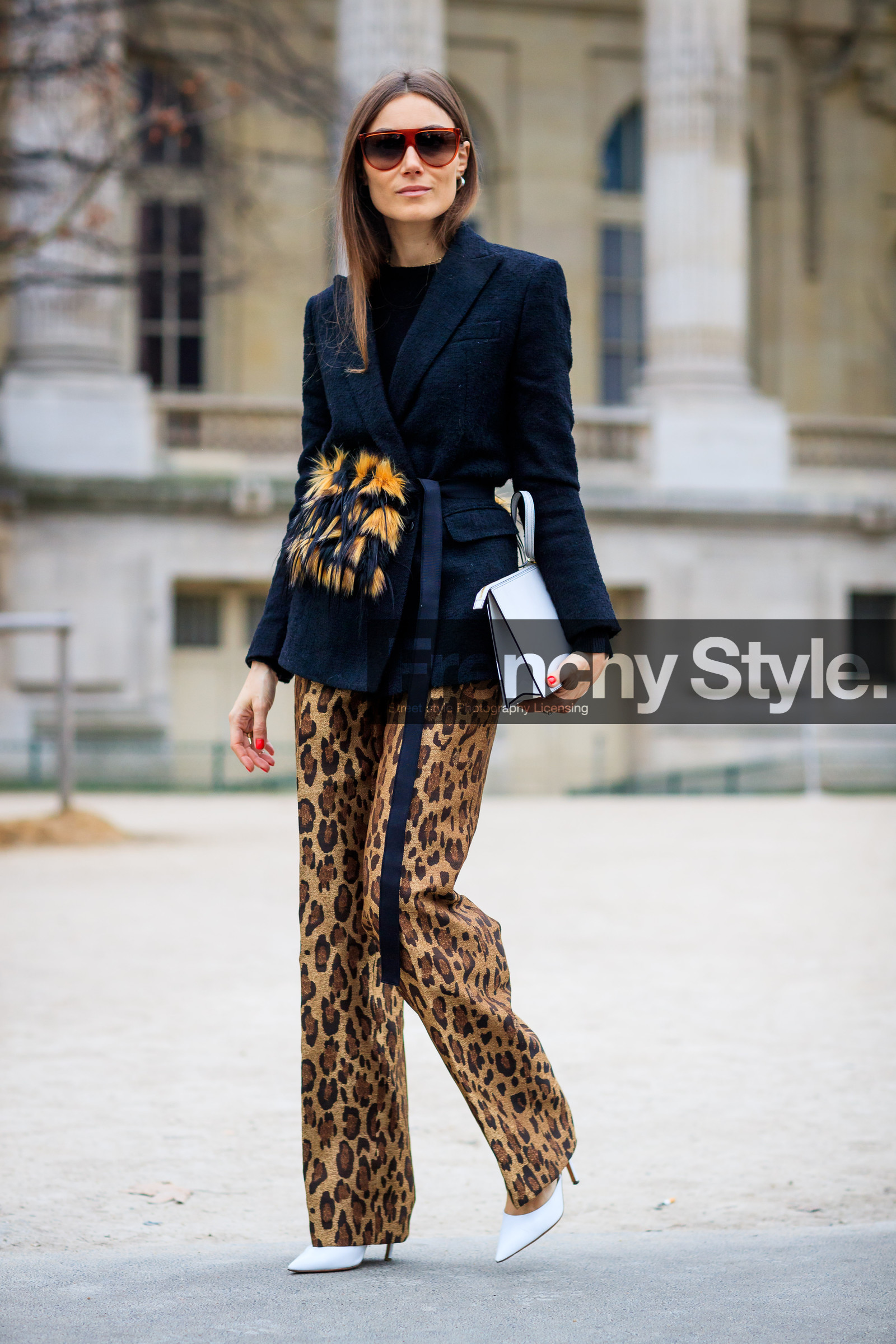 animal print, black jacket, brown pants, high heels, leather bag, leather shoes, leopard print, printed pants, sunglasses, trousers, white bag, yellow fur, fashion week, frenchystyle, FW, jonathan paciullo, street style, PFW, PARIS, SPRING SUMMER 2017, SS 17, HAUTE COUTURE, vertical, full length, giorgia tordini