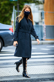 monica ainley, coperni coat, dark grey coat, belted coat, high boots, black leather boots, beige leather boots, animal skin boots, striped boots, snake skin boots, kitten heels boots, covid face mask, fashion week, frenchystyle, FW, jonathan paciullo, street style, PFW, PARIS, SPRING SUMMER 2021, SS 21, vertical, full length