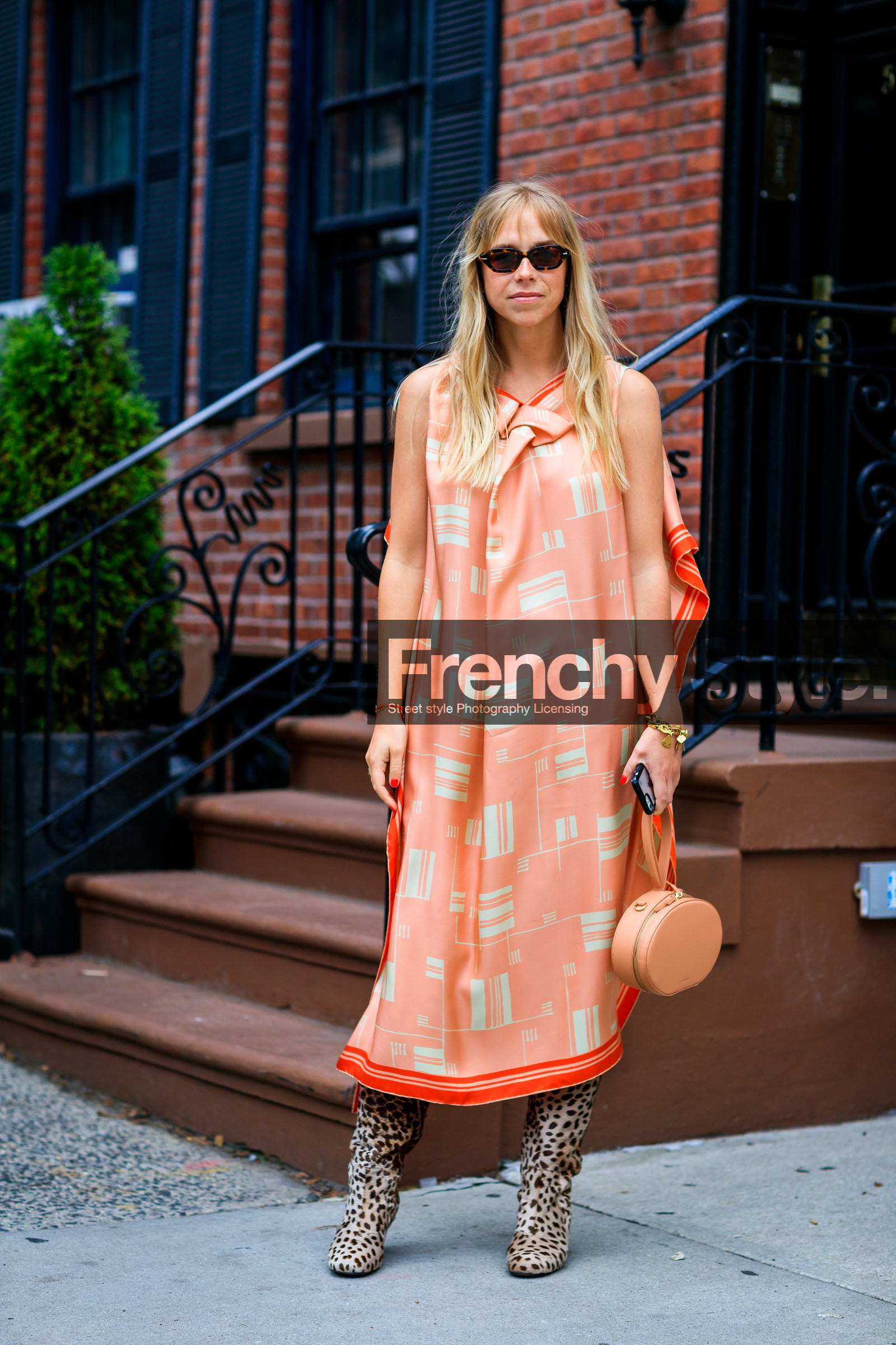 animal print, beige boots, chloe king, graphic dress, high heels, leather bag, leather shoes, leopard, pink bag, pink dress, printed dress, sunglasses, street style, jonathan paciullo, FW, frenchystyle, fashion week, NYFW, NEW YORK, SPRING SUMMER 2019, SS 19, vertical, full length