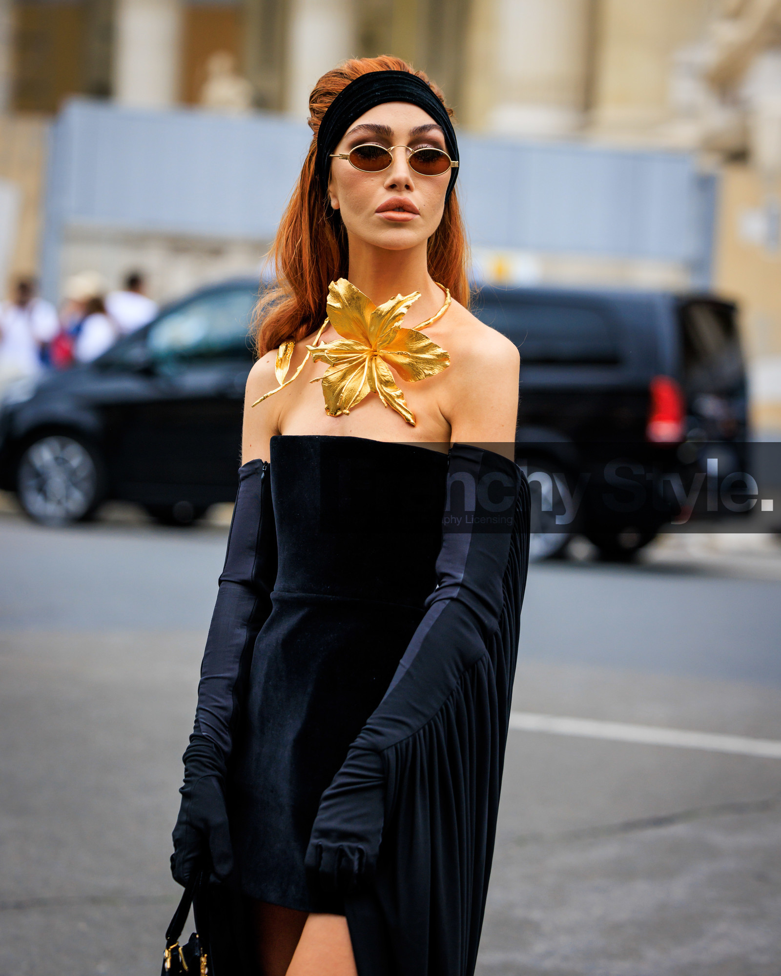 fashion week, frenchystyle, FW, jonathan paciullo, street style, PFW, PARIS, FW 23-24, FALL WINTER 2023-2024, AUTUMN WINTER 2023-2024, HAUTE COUTURE, vertical, atmosphere details, detail