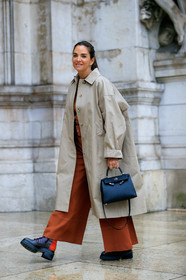 laure heriard dubreuil, light beige trench coat, camel pullover, camel pants, black leather bag, hand bag, hermes bag, kelly hermes bag, fashion week, frenchystyle, FW, jonathan paciullo, street style, PFW, PARIS, vertical, full length