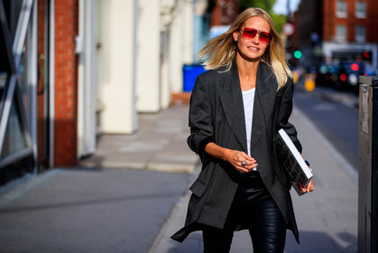 black pants, blazer, grey jacket, holli rogers, leather pants, sunglasses, trousers, white t shirt, fashion week, frenchystyle, FW, jonathan paciullo, street style, LFW, LONDON, SPRING SUMMER 2019, SS 19, atmosphere details, horizontal, detail