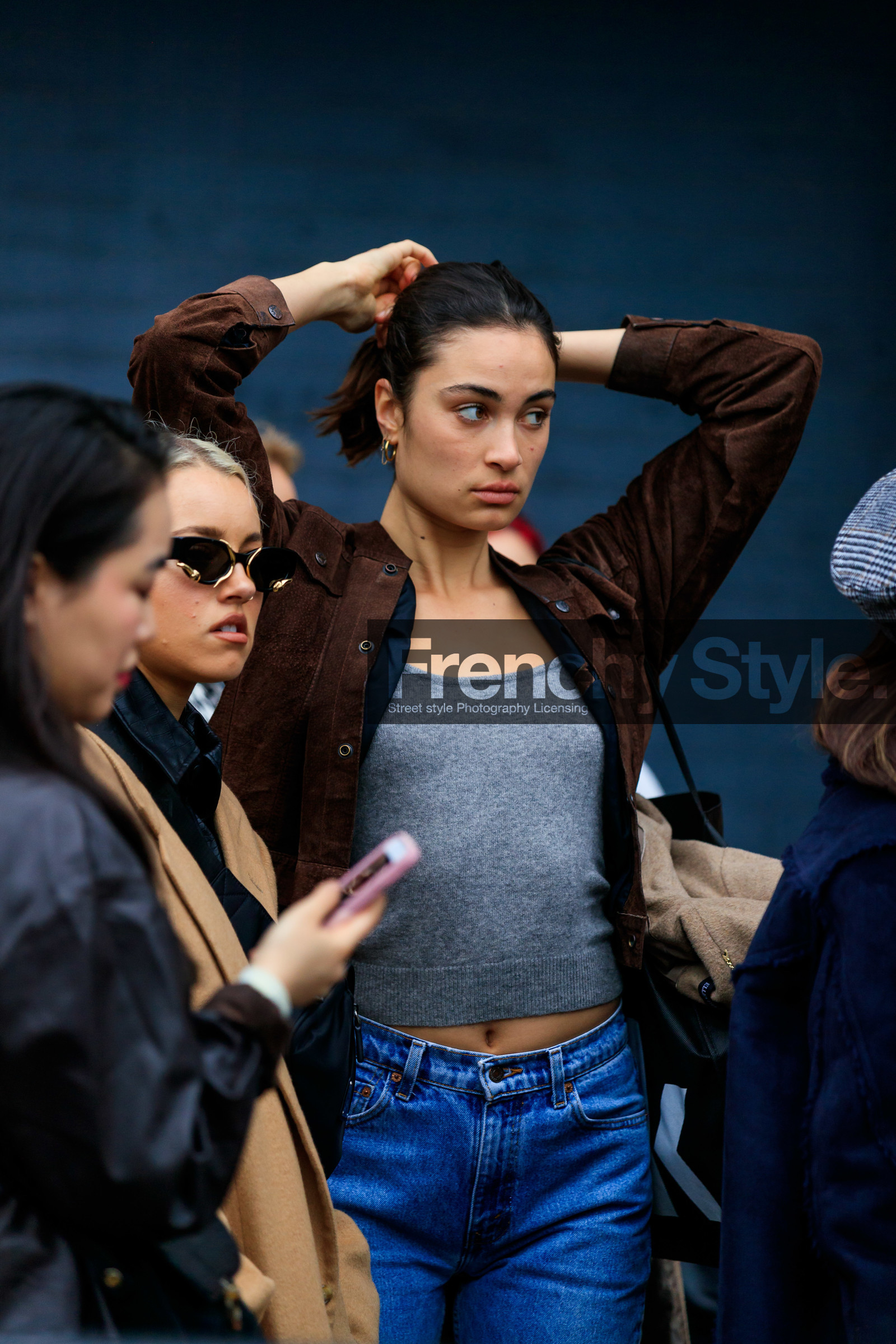 brown suede jacket, grey pullover, grey top, knit top, blue jeans, fashion week, frenchystyle, FW, jonathan paciullo, street style, AUTUMN WINTER 2020-2021, FALL WINTER 2020-2021, FW 20-21, vertical, atmosphere details, detail, NYFW, NEW YORK