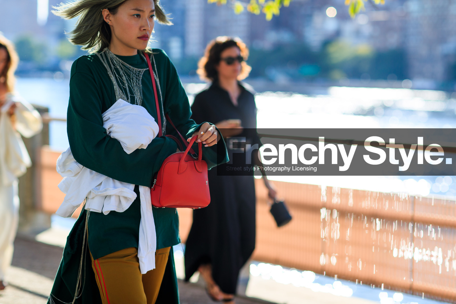 atmosphere details, detail, emerald, fashion week, frenchystyle, FW, green dress, green top, horizontal, jonathan paciullo, leather bag, NEW YORK, NYFW, red bag, SPRING SUMMER 2017, SS 17, street style, woman