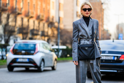 black bag, black turtleneck, grey jacket, grey pants, grey suit, leather bag, prada, sunglasses, trousers, fashion week, frenchystyle, FW, jonathan paciullo, street style, MFW, MILAN, AUTUMN WINTER 2018-2019, FALL WINTER 2018-2019, FW 18-19, horizontal, atmosphere details, caro daur