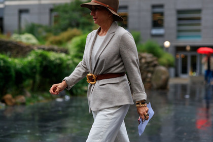 beige jacket, bracelet, brown belt, brown hat, leather belt, rings, trousers, white pants, fashion week, frenchystyle, FW, jonathan paciullo, street style, NEW YORK, NYFW, SPRING SUMMER 2020, SS 20, horizontal, atmosphere details, detail