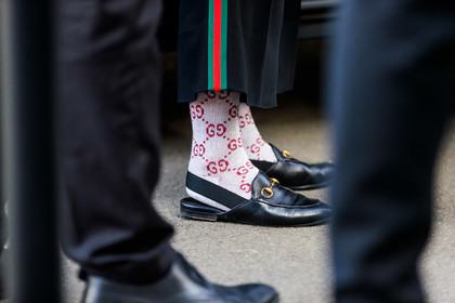 black pants, black shoes, gucci, leather shoes, loafers, monogram, trousers, white socks, fashion week, frenchystyle, FW, jonathan paciullo, street style, MFW, MILAN, AUTUMN WINTER 2019-2020, AW 19-20, FALL WINTER 2019-2020, FW 19-20, atmosphere details, detail, horizontal