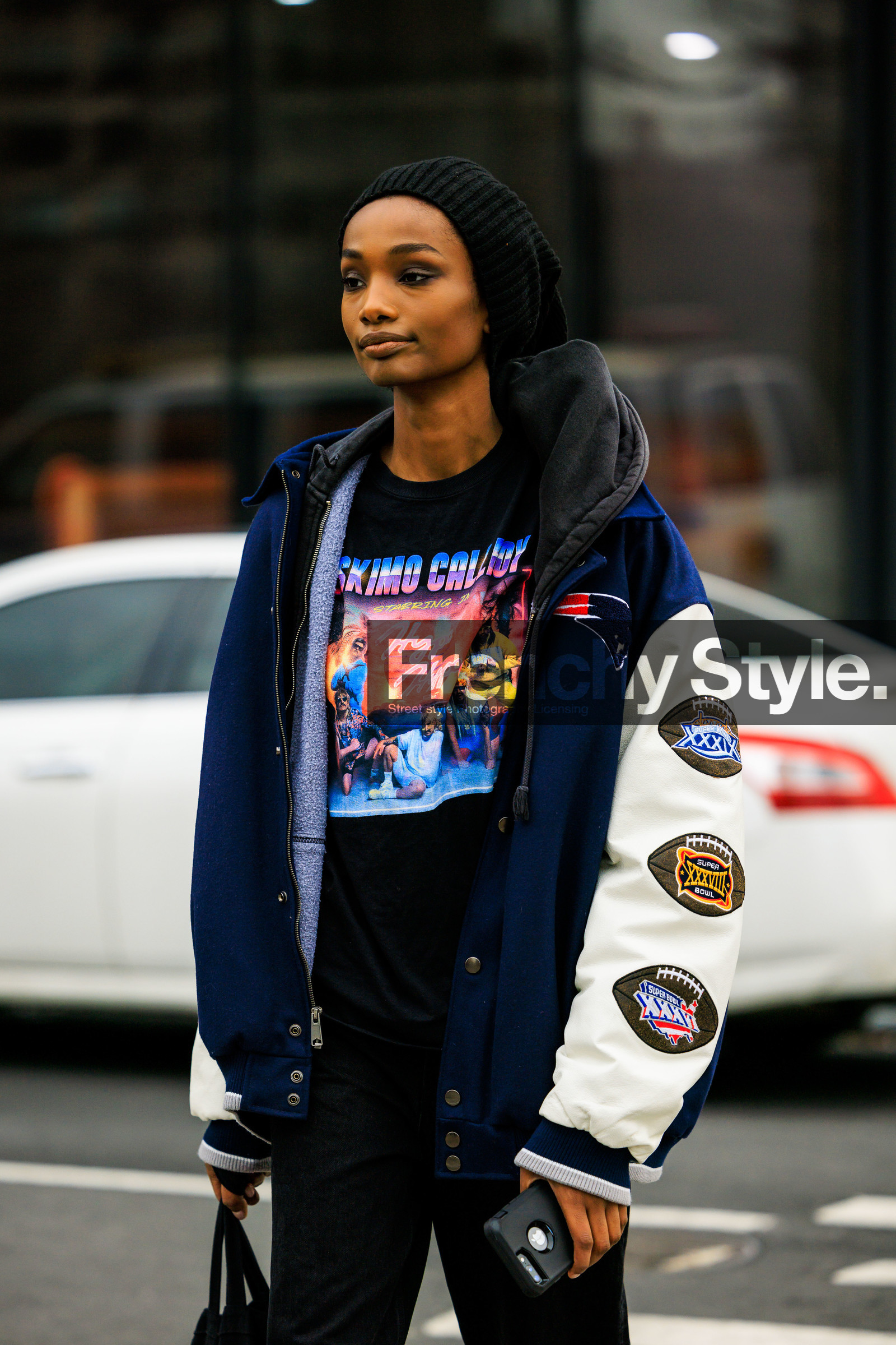 black pants, printed tshirt, black tshirt, baseball jacket, blue and white jacket, patchs jacket, black beanie, street style, jonathan paciullo, FW, frenchystyle, fashion week, NYFW, NEW YORK, AUTUMN WINTER 2022-2023, FALL WINTER 2022_2023, FW 22-23, vertical, atmosphere details, model