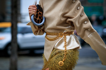 beige top, chanel, golden belt, graphic bag, leather bag, printed bag, yellow skirt, fashion week, frenchystyle, FW, jonathan paciullo, street style, NEW YORK, NYFW, SPRING SUMMER 2020, SS 20, horizontal, atmosphere details, detail