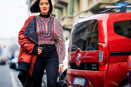 atmosphere details, AUTUMN WINTER 2017-2018, AW 17-18, black bag, black denim, bomber jacket, denim pants, detail, FALL WINTER 2017-2018, fashion week, frenchystyle, FW, FW 17-18, geometric, graphic shirt, high heels, horizontal, jeans, jonathan paciullo, leather bag, leather shoes, MFW, MILAN, printed, red jacket, red shirt, shirt, street style, striped shirt, stripes, Tiffany Hsu, trousers