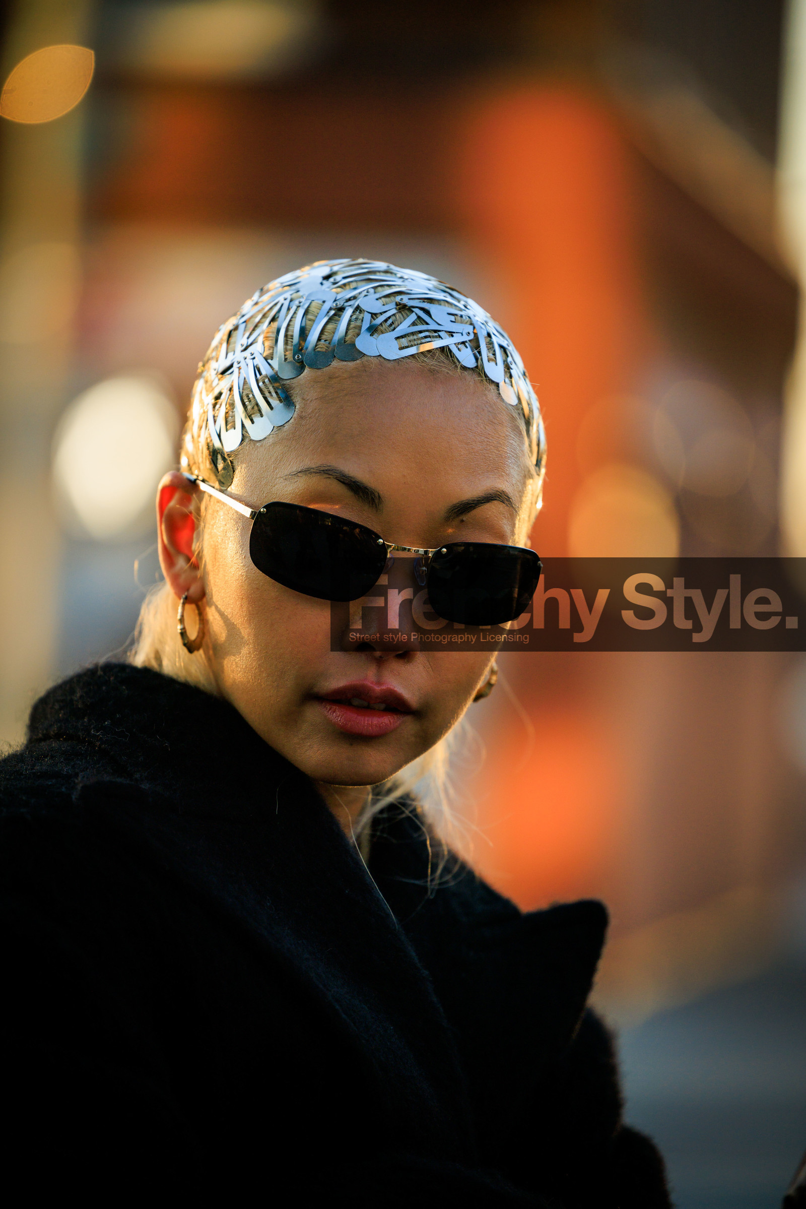 multiple hair pins, hairstyle, silver hair pins, details, close up, black sunglasses, creole earrings, vanessa hong, street style, jonathan paciullo, FW, frenchystyle, fashion week, NYFW, NEW YORK, AUTUMN WINTER 2022-2023, FALL WINTER 2022_2023, FW 22-23, vertical, atmosphere details