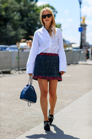 black shoes, chanel, chanel handbag, graphic skirt, leather bag, leather shoes, necklace, printed skirt, sunglasses, tweed skirt, white shirt, fashion week, frenchystyle, FW, jonathan paciullo, street style, PFW, PARIS, vertical, full length, AUTUMN WINTER 2018-2019, FALL WINTER 2018-2019, FW 18-19, Charlotte Groeneveld