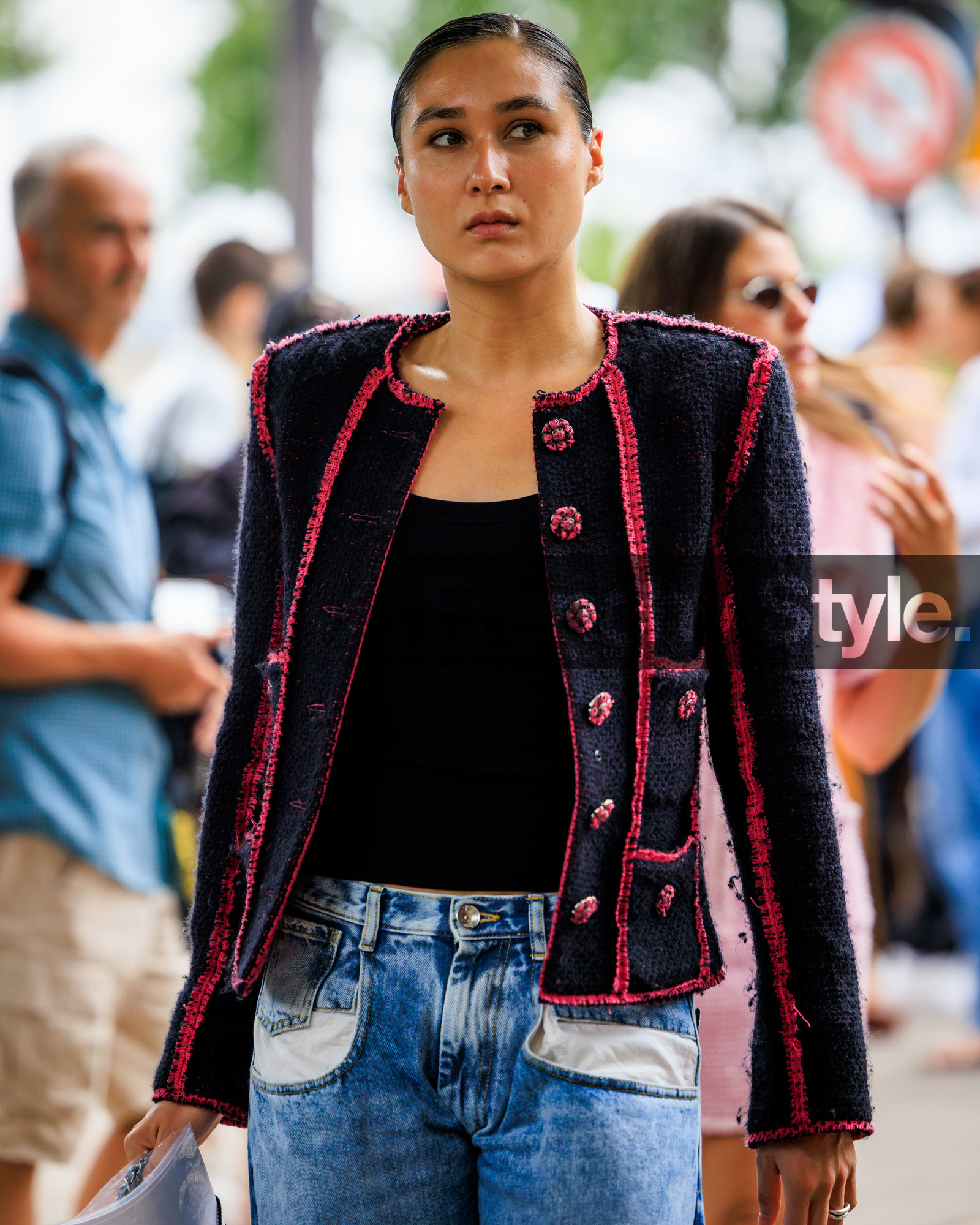 fashion week, frenchystyle, FW, jonathan paciullo, street style, PFW, PARIS, FW 23-24, FALL WINTER 2023-2024, AUTUMN WINTER 2023-2024, HAUTE COUTURE, vertical, atmosphere details, detail