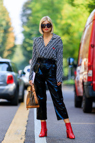 black pants, brown bag, fendi, graphic bag, graphic shirt, high heels, high waist, leather bag, leather pants, leather shoes, monogram, printed bag, printed shirt, red boots, sunglasses, trousers, xenia adonts, street style, jonathan paciullo, FW, frenchystyle, fashion week, MFW, MILAN, SPRING SUMMER 2019, SS 19, vertical, full length