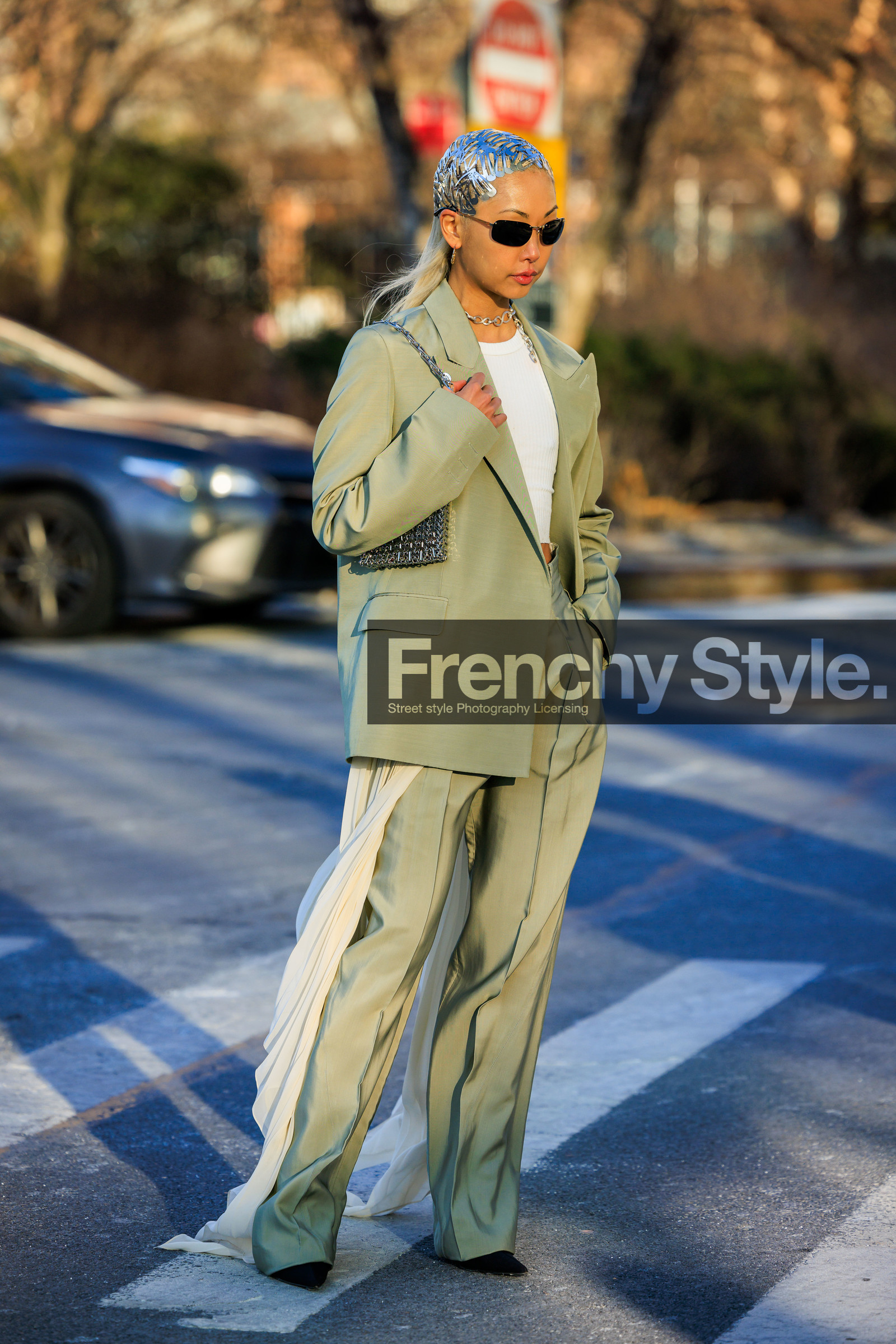 black sunglasses, white tanktop, silver choker, silver loops, silver earrings, olive green suit, paco rabbane bag, pleated veil top, oversiwed pants, silver clips, hairstyle, vanessa hong, street style, jonathan paciullo, FW, frenchystyle, fashion week, NYFW, NEW YORK, AUTUMN WINTER 2022-2023, FALL WINTER 2022_2023, FW 22-23, vertical, full length