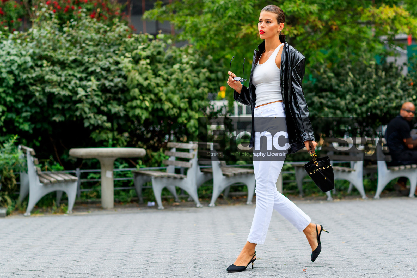 black bag, black jacket, black shoes, chanel, denim pants, high heels, jeans, leather bag, leather jacket, leather shoes, sunglasses, trousers, white denim, white tank top, giorgia fowler, model, fashion week, frenchystyle, FW, jonathan paciullo, street style, NYFW, NEW YORK, SPRING SUMMER 2019, SS 19, atmosphere details, horizontal, full length