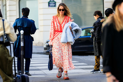 blue bag, graphic dress, gucci, leather bag, leather shoes, pleated dress, printed dress, red dress, red sneakers, sunglasses, tiany kiriloff, fashion week, frenchystyle, FW, jonathan paciullo, street style, PFW, PARIS, AUTUMN WINTER 2019-2020, AW 19-20, FALL WINTER 2019-2020, FW 19-20, horizontal, atmosphere details, full length