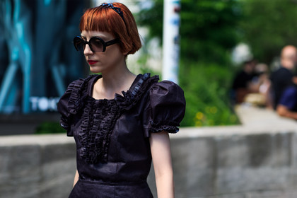 atmosphere details, black dress, detail, fashion week, frenchystyle, FW, headband, horizontal, jonathan paciullo, MENSWEAR, miu miu, PARIS, PFW, red lips, SPRING SUMMER 2017, SS 17, street style, sunglasses