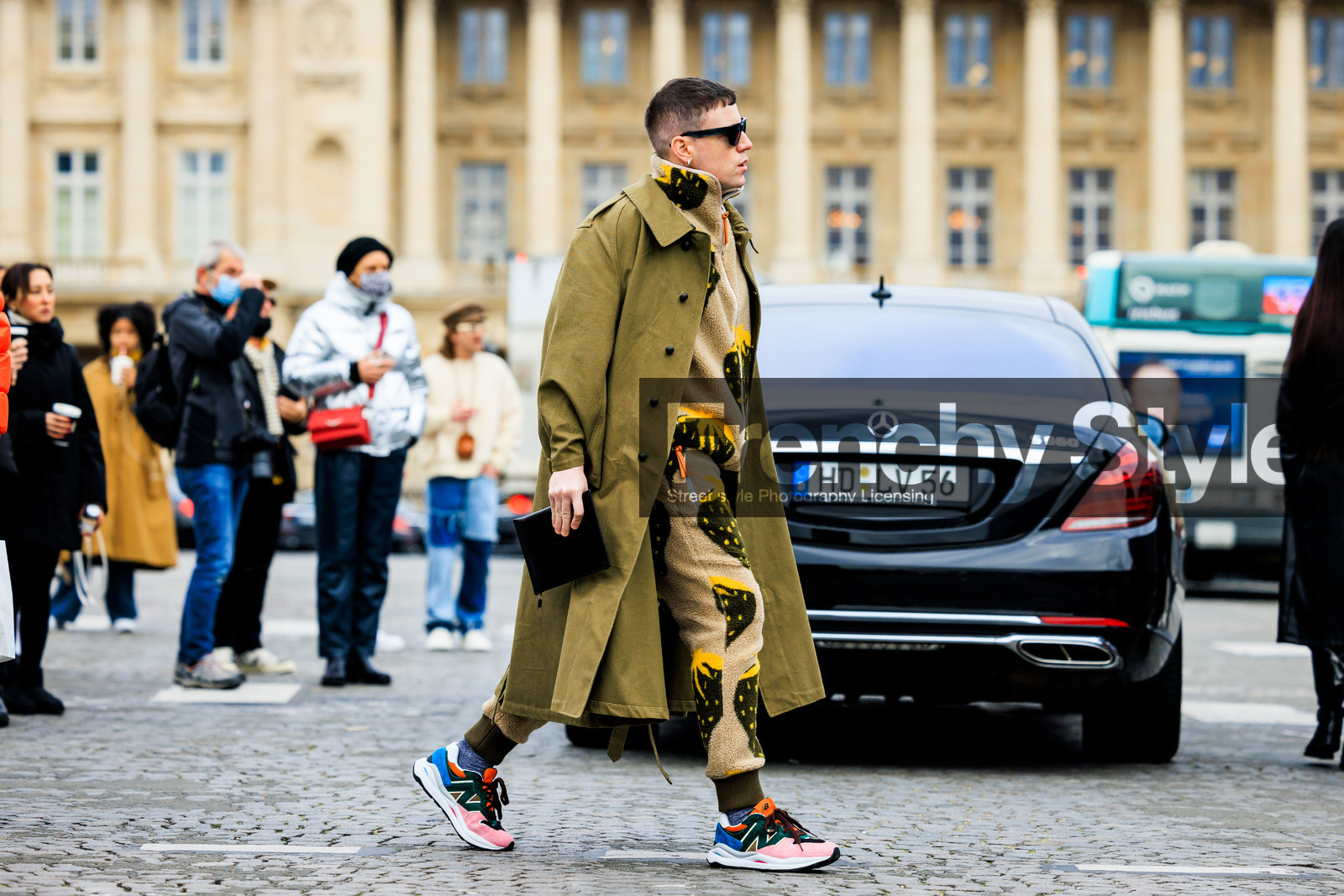 menswear, fashion week, frenchystyle, FW, jonathan paciullo, street style, PFW, PARIS, FALL WINTER 2022-2023, AUTUMN WINTER 2022-2023, FW 22-23, full length, horizontal