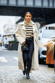 black mini birkin, mini birkin bag, small birkin, small bag, hermes handbag, black leather boots, black boots, cowboy boots, white trench coat, long trench coat, striped sweater, knitted pullover, knitwear, dark green leather trench coat, dark denim pants, striped stand-up pull, tamara kalinic, fashion week, frenchystyle, FW, jonathan paciullo, street style, NYFW, NEW YORK, AUTUMN WINTER 2022-2023, FALL WINTER 2022_2023, FW 22-23, vertical, full length