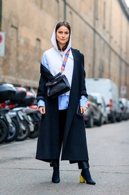 AUTUMN WINTER 2017-2018, AW 17-18, black bag, black coat, black pants, black shoes, blue shirt, FALL WINTER 2017-2018, fashion week, frenchystyle, full length, FW, FW 17-18, high heels, hood, jonathan paciullo, leather bag, leather pants, leather shoes, lena lademann, MFW, MILAN, overcoat, street style, vertical, white sweater