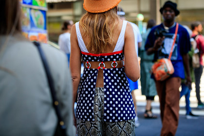animal print, blue top, graphic skirt, graphic top, orange hat, polka dot, printed skirt, printed top, snake print, fashion week, frenchystyle, FW, jonathan paciullo, street style, NEW YORK, NYFW, SPRING SUMMER 2020, SS 20, horizontal, atmosphere details, detail