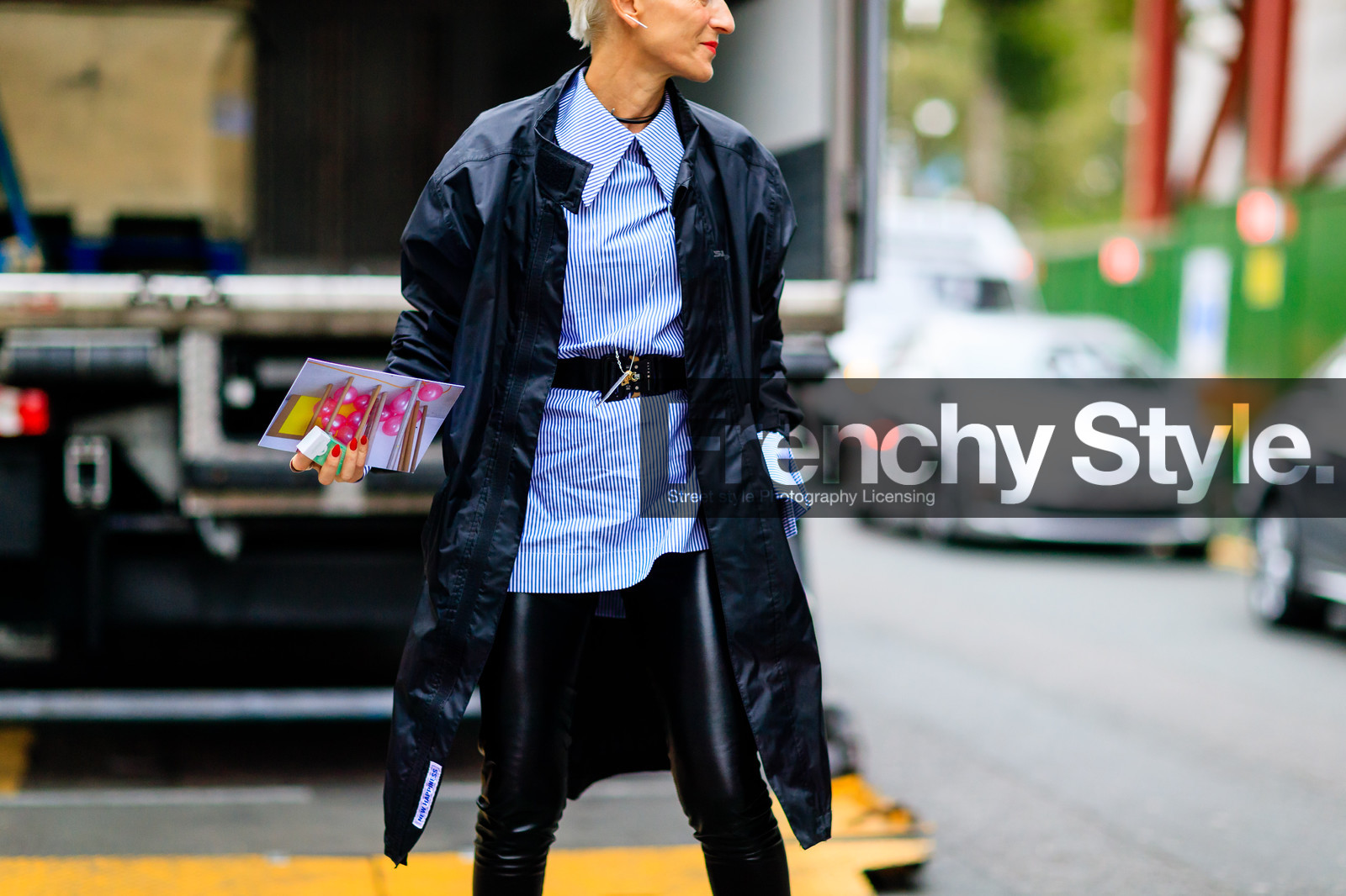 atmosphere details, black belt, black coat, black jacket, black leggings, blue shirt, detail, fashion week, frenchystyle, FW, horizontal, jonathan paciullo, LFW, LONDON, parka, SPRING SUMMER 2017, SS 17, street style, striped shirt, trousers, woman