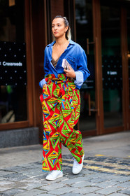 adidas, blue denim, denim shirt, fashion week, frenchystyle, full length, FW, graphic pants, jonathan paciullo, leather bag, leather shoes, LFW, LONDON, multicolor pants, printed pants, red pants, SPRING SUMMER 2018, SS 18, stan smith, street style, trousers, vertical, white sneakers