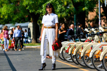 black shoes, brown bag, brown belt, fendi, graphic bag, high heels, leather bag, leather belt, leather shoes, pleats, printed bag, red bag, sunglasses, trousers, white pants, white t shirt, street style, jonathan paciullo, FW, frenchystyle, fashion week, MFW, MILAN, SPRING SUMMER 2019, SS 19, atmosphere details, horizontal, full length