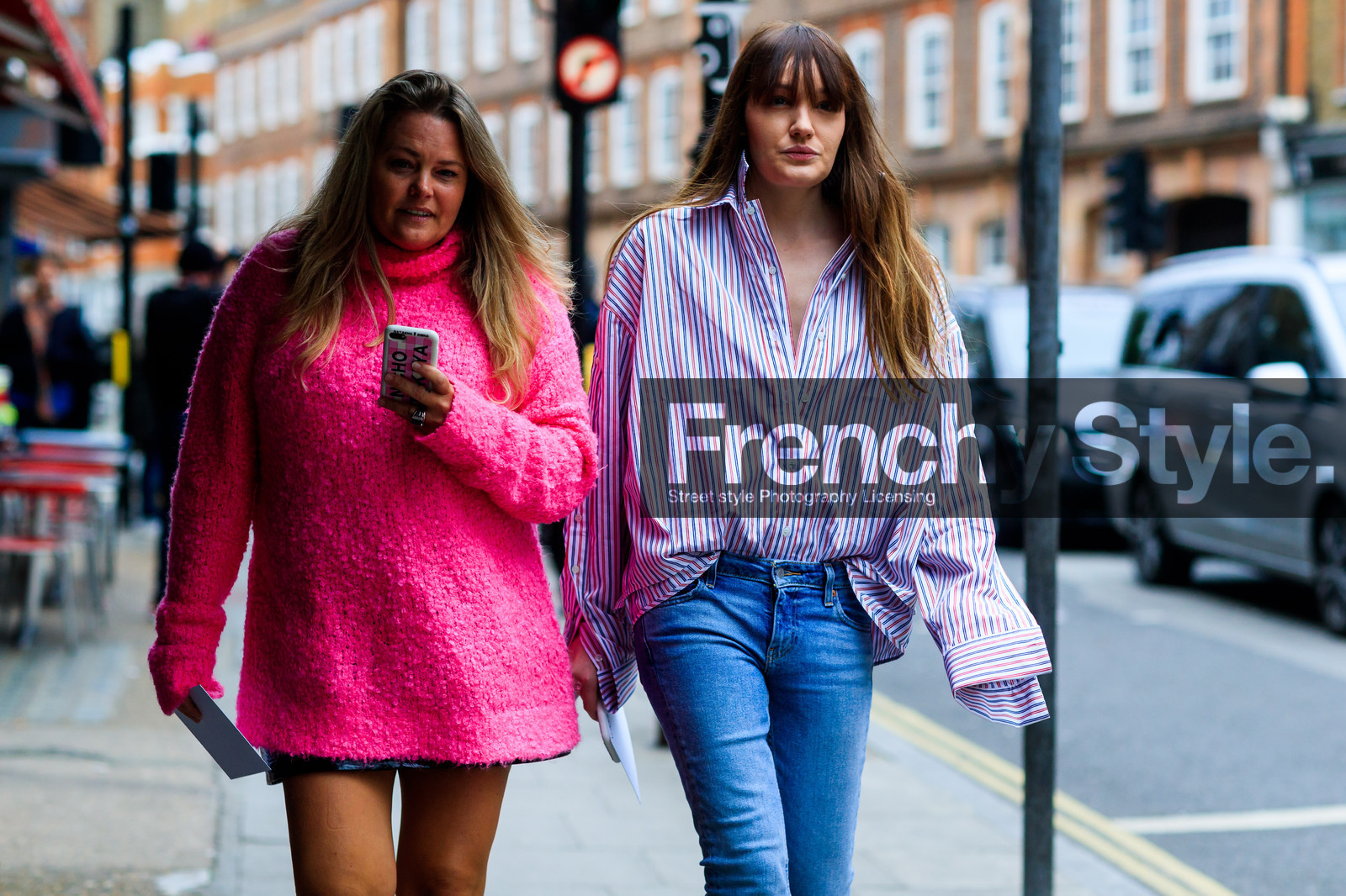 atmosphere details, blue denim, blue shirt, denim pants, detail, fashion week, frenchystyle, FW, geometric, graphic shirt, horizontal, jeans, jonathan paciullo, LFW, LONDON, pink sweater, printed shirt, SPRING SUMMER 2018, SS 18, street style, striped shirt, trousers, tucked in