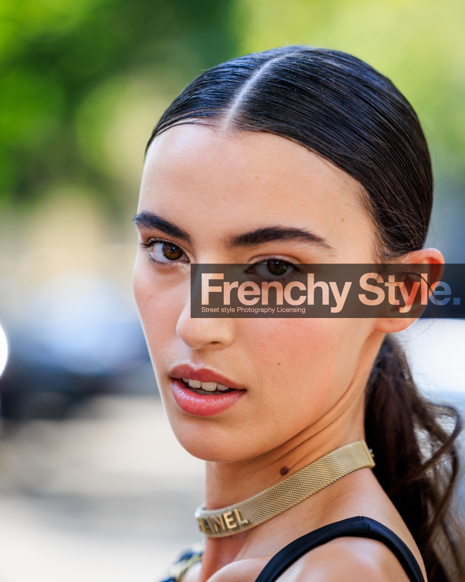 fashion week, frenchystyle, FW, jonathan paciullo, street style, PFW, PARIS, FW 23-24, FALL WINTER 2023-2024, AUTUMN WINTER 2023-2024, HAUTE COUTURE, vertical, atmosphere details, detail