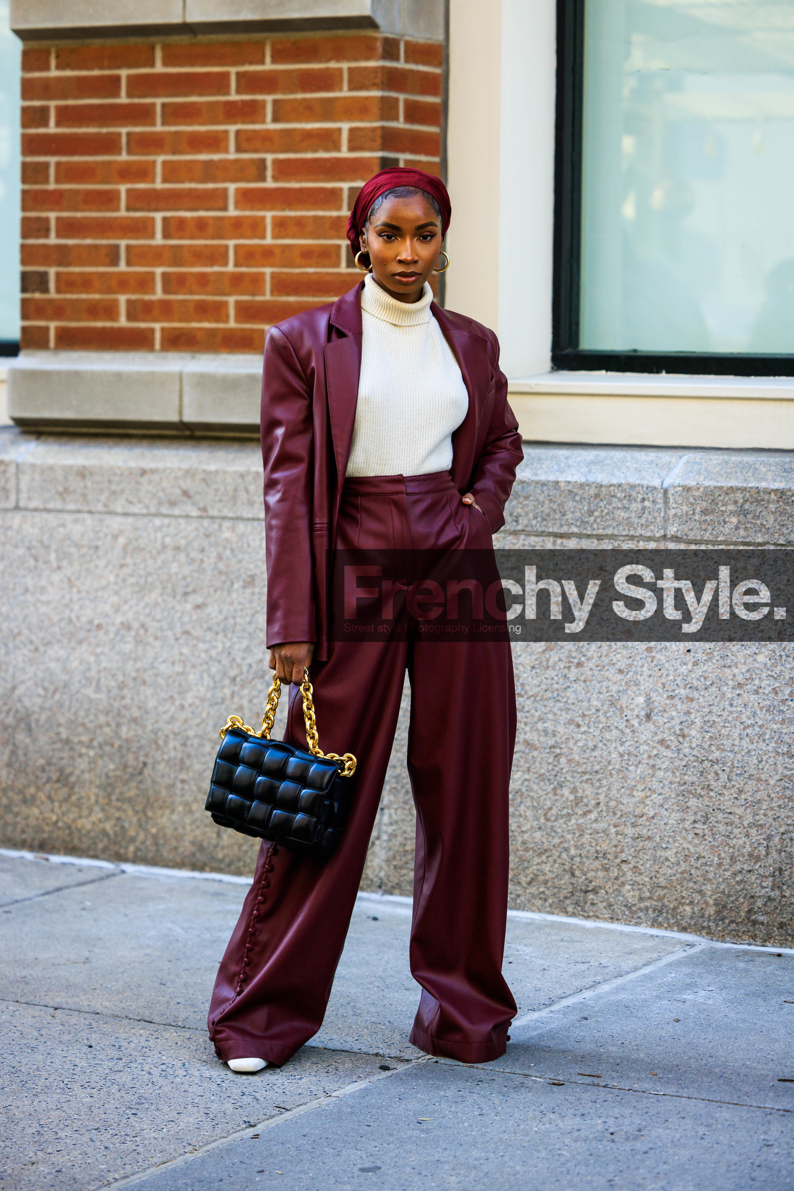 bottega veneta bag, burgundy leather suit, burgundy wide leg pants, white turtleneck top, burgundy jacket, fashion week, frenchystyle, FW, jonathan paciullo, street style, NYFW, NEW YORK, AUTUMN WINTER 2022-2023, FALL WINTER 2022_2023, FW 22-23, vertical, full length